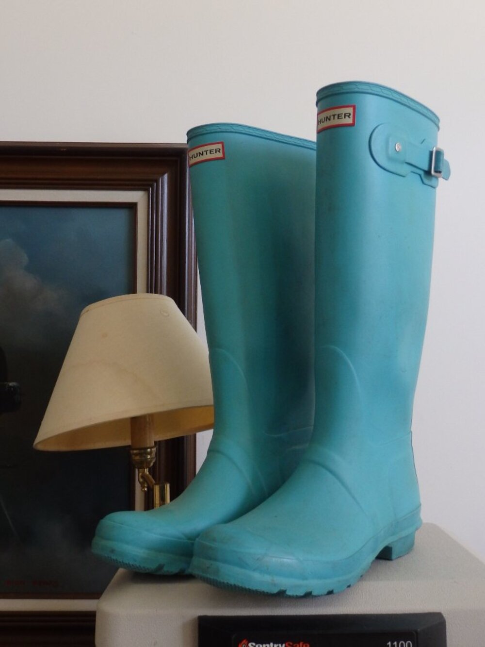 Aquamarine Tall Genuine Hunter rain boots wellies Size 9 Good shape